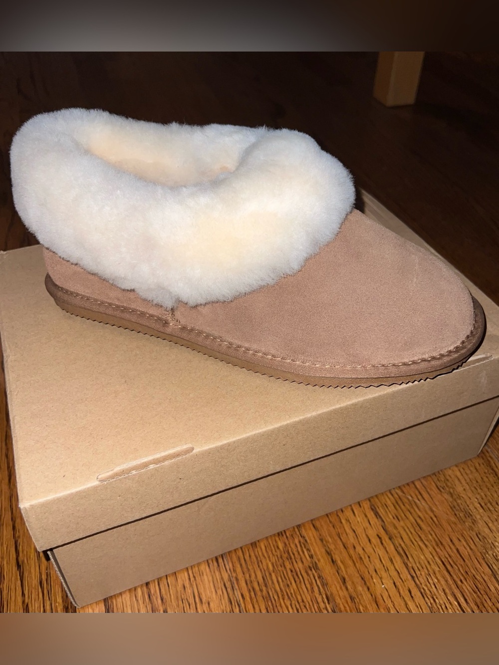 Lambland Elena Sheepskin Booties / Boots / Slippers